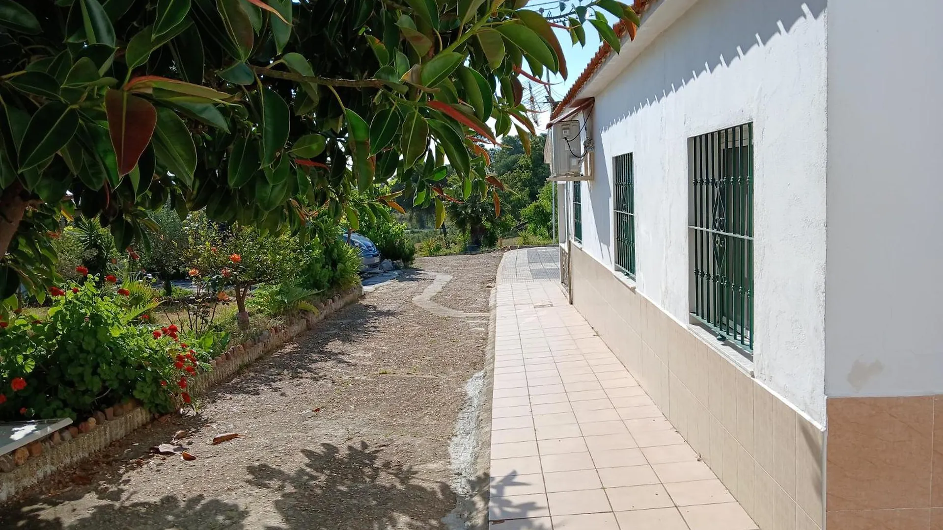 Casa De Campo Independiente En Finca La Guindilla Gibraleón
